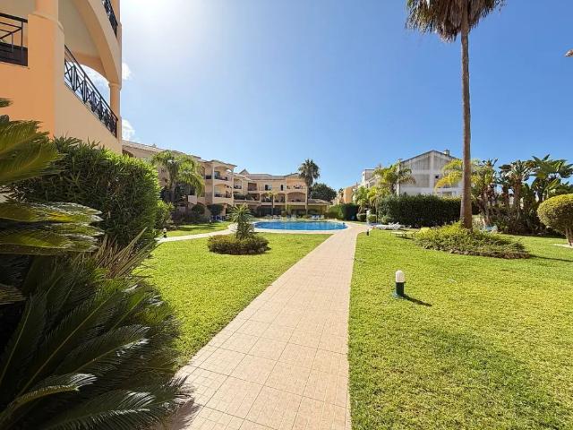 Apartment T2 in Quarteira, Loulé