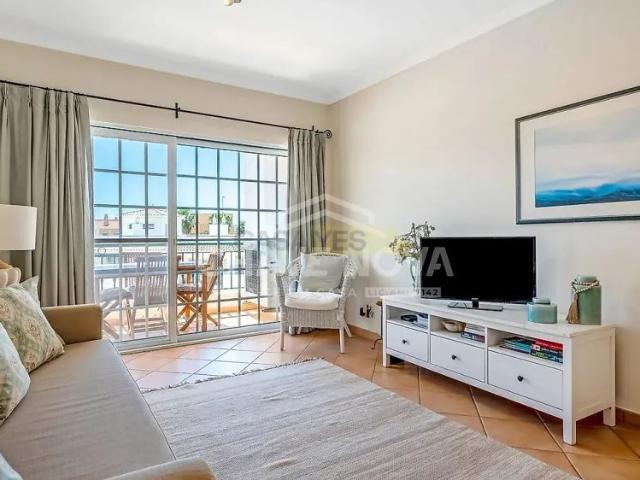Apartment T2 in Quarteira, Loulé