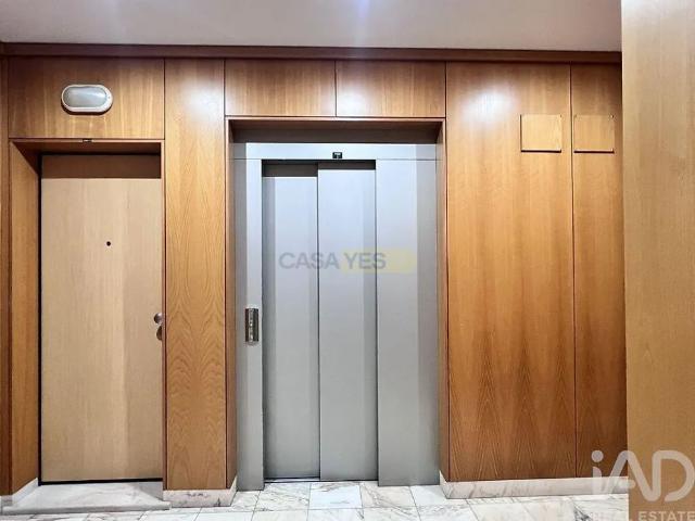 Apartment T2 in Torres Vedras São Pedro, Santiago, Santa Maria do Castelo e São Miguel e Matacães, Torres Vedras