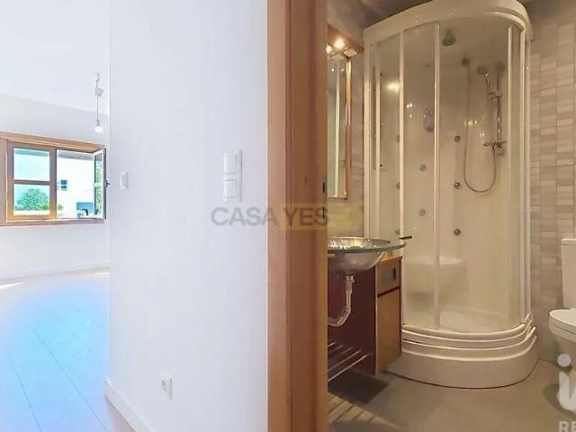 Apartment T2 in Venteira, Amadora