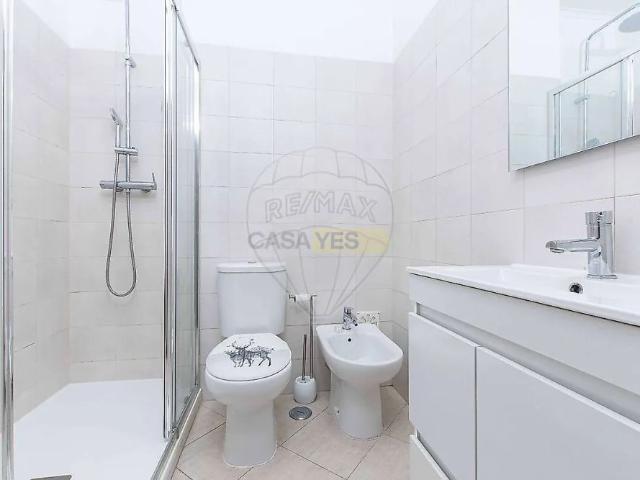 Apartment T2 in Venteira, Amadora