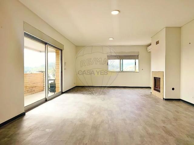 Apartment T2 in Vila Verde e Barbudo, Vila Verde