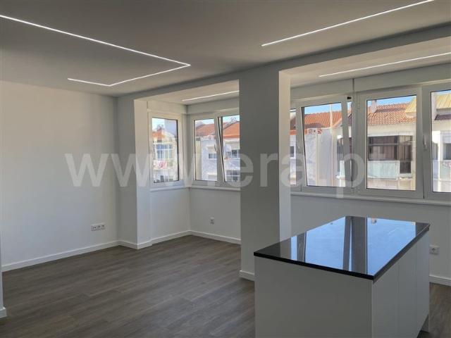 Apartment T2 / Odivelas, Olival Basto