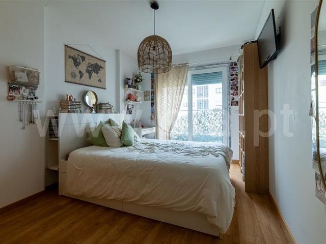 Apartment T2 / Loures, Sacavém e Prior Velho