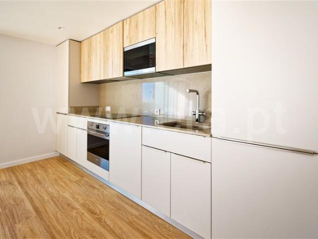 Apartment T2 / Loures, Santo António Cavaleiros