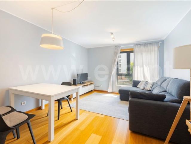 Apartment T2 / Lisboa, Marvila