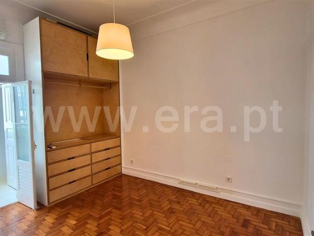 Apartment T2 / Lisboa, Campo de Ourique
