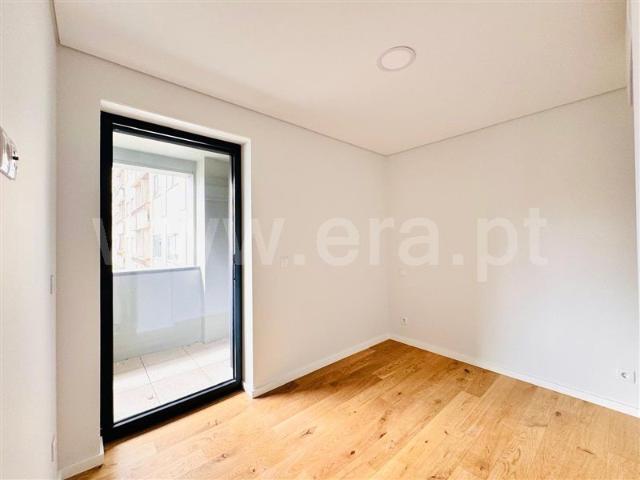 Apartment T2 / Vila Nova de Gaia, Mafamude e Vilar do Paraíso