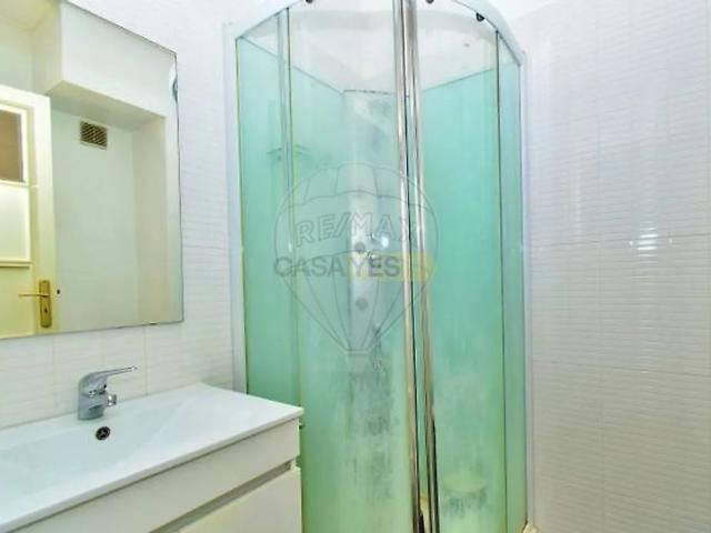 Apartment T3 in Carcavelos e Parede, Cascais