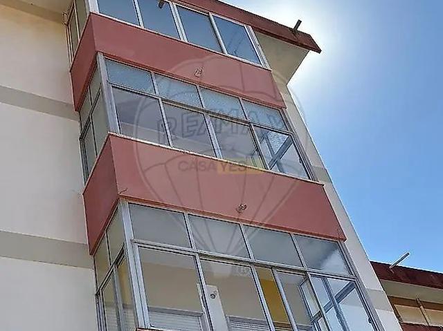 Apartment T3 in Carnaxide e Queijas, Oeiras