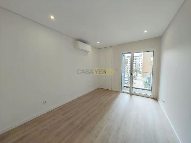 Apartment T3 in Cascais e Estoril, Cascais