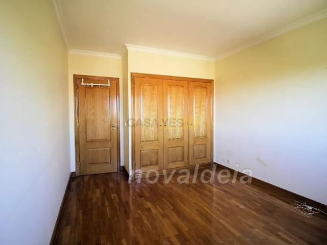 Apartment T3 in Cascais e Estoril, Cascais