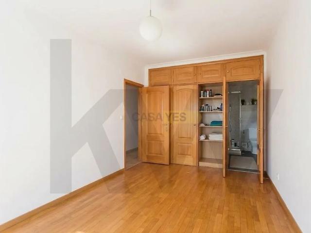 Apartment T3 in Cascais e Estoril, Cascais