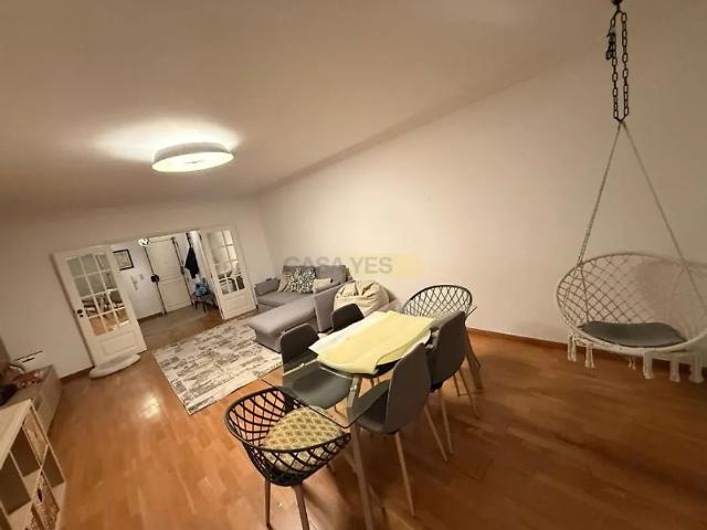 Apartment T3 in Cascais e Estoril, Cascais