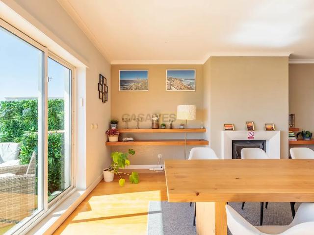 Apartment T3 in Cascais e Estoril, Cascais