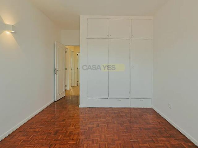 Apartment T3 in Cascais e Estoril, Cascais