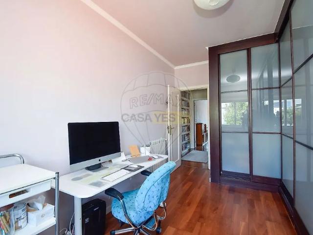 Apartment T3 in Cascais e Estoril, Cascais