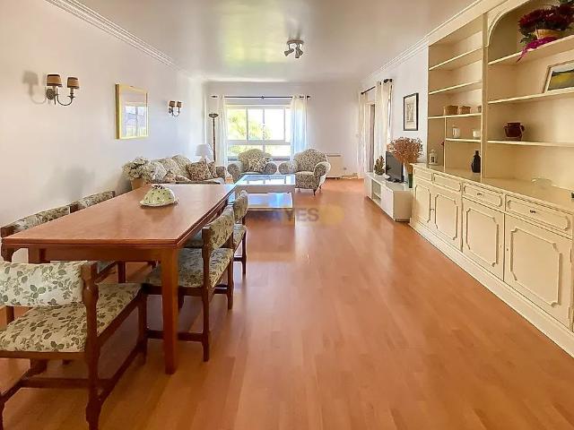 Apartment T3 in Cascais e Estoril, Cascais