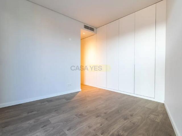 Apartment T3 in Cascais e Estoril, Cascais