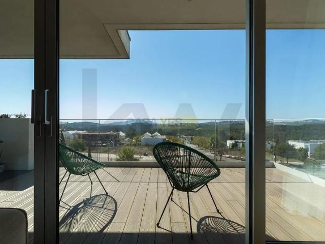 Apartment T3 in Casal de Cambra, Sintra