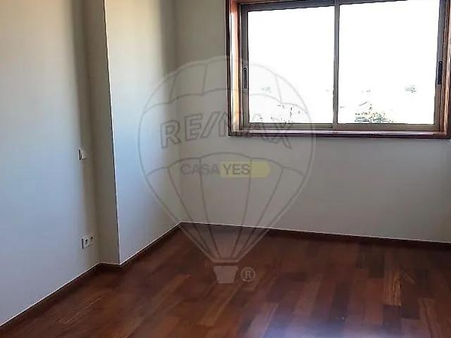Apartment T3 in Cedofeita, Santo Ildefonso, Sé, Miragaia, São Nicolau e Vitória, Porto