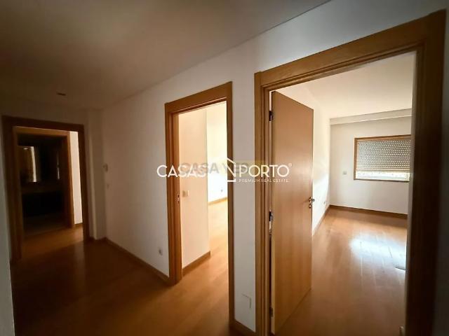 Apartment T3 in Cidade da Maia, Maia