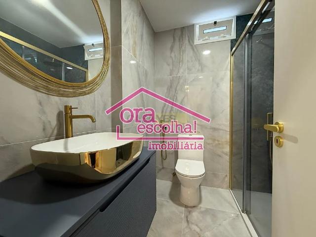 Apartment T3 in Amora, Seixal