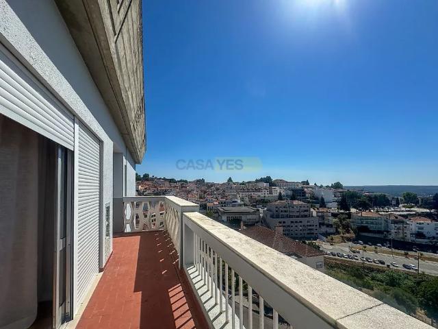 Apartment T3 in Abrantes São Vicente e São João e Alferrarede, Abrantes