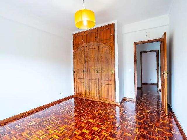 Apartment T3 in Abrantes São Vicente e São João e Alferrarede, Abrantes