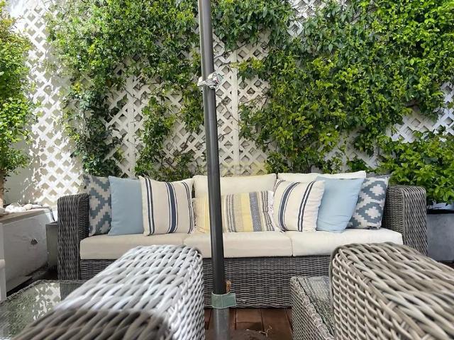 Apartment T3 in Algés, Linda a Velha e Cruz Quebrada Dafundo, Oeiras
