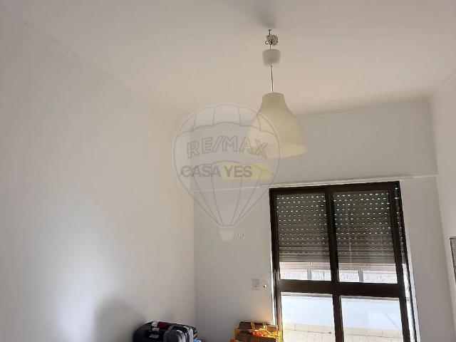 Apartment T3 in Almada, Cova da Piedade, Pragal e Cacilhas, Almada