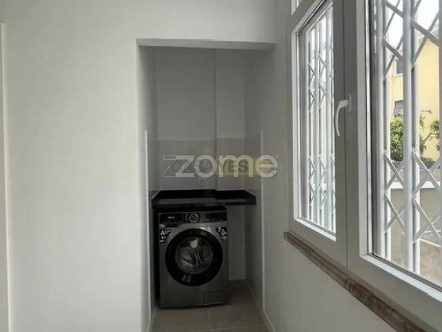 Apartment T3 in Almada, Cova da Piedade, Pragal e Cacilhas, Almada