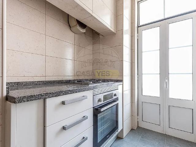 Apartment T3 in Avenidas Novas, Lisboa
