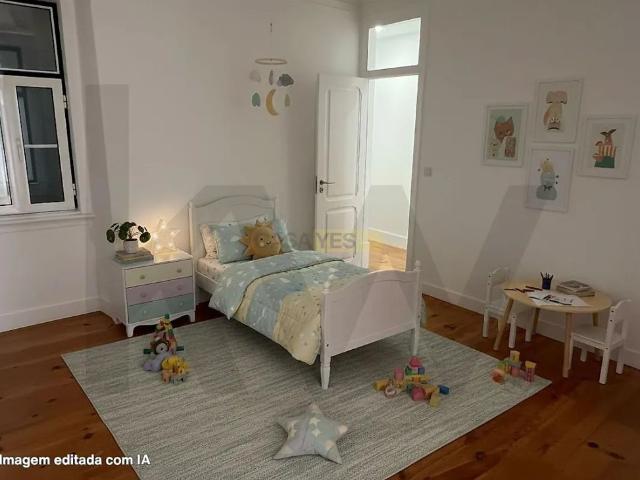Apartment T3 in Avenidas Novas, Lisboa