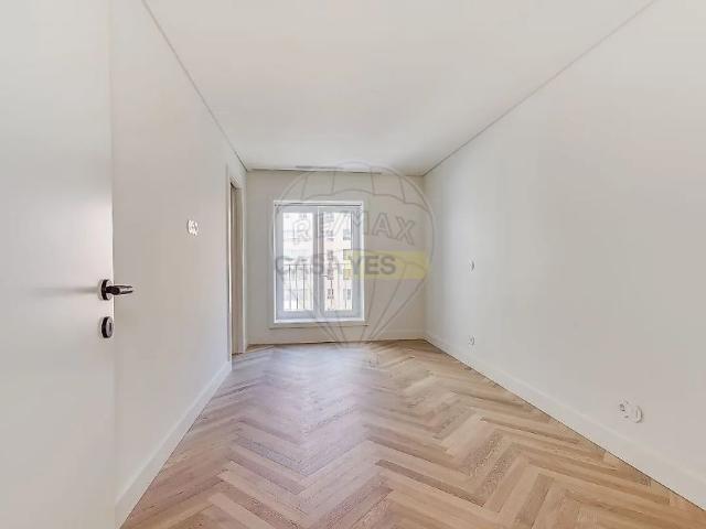 Apartment T3 in Avenidas Novas, Lisboa