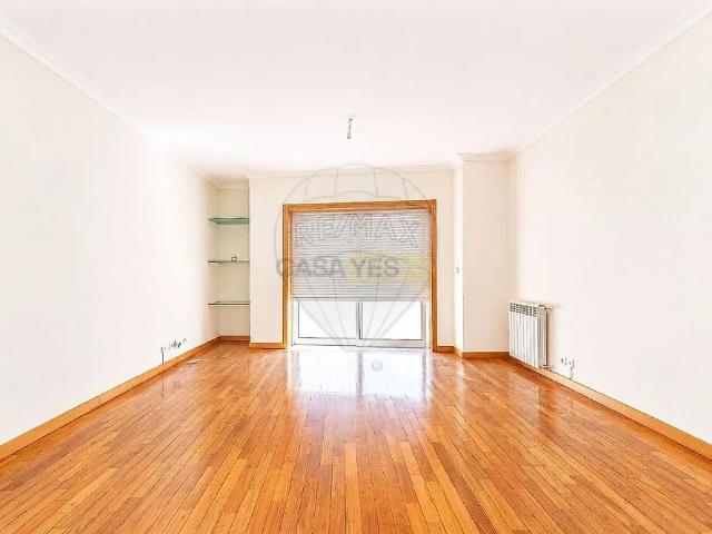 Apartment T3 in Barcelos, Vila Boa e Vila Frescainha São Martinho e São Pedro, Barcelos