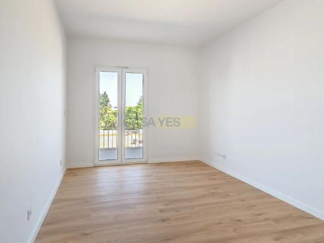 Apartment T3 in Barreiro e Lavradio, Barreiro