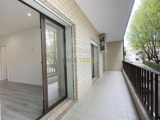 Apartment T3 in Braga Maximinos, Sé e Cividade, Braga