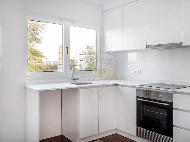 Apartment T3 in Glória e Vera Cruz, Aveiro