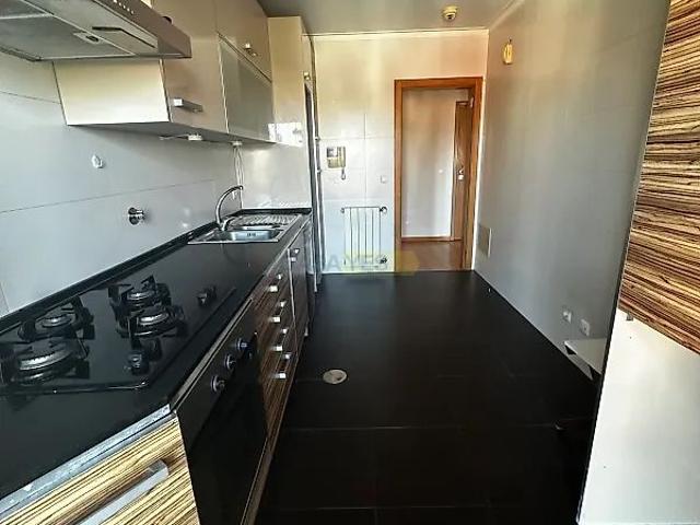 Apartment T3 in Glória e Vera Cruz, Aveiro