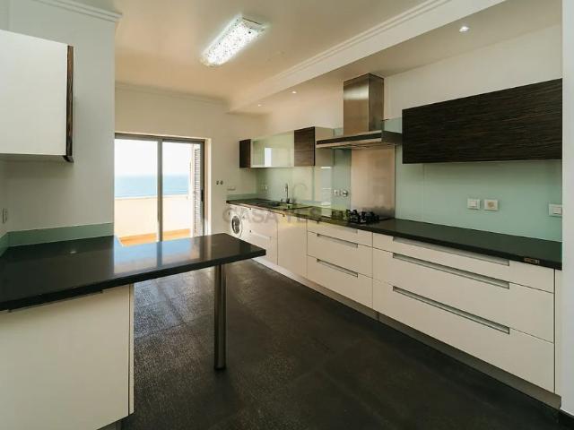 Apartment T3 in Ericeira, Mafra