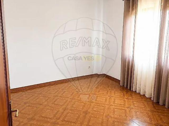 Apartment T3 in Odivelas, Odivelas