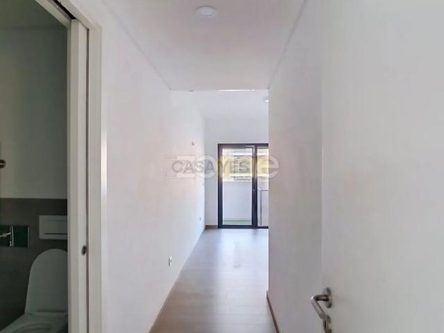 Apartment T3 in Loures, Loures