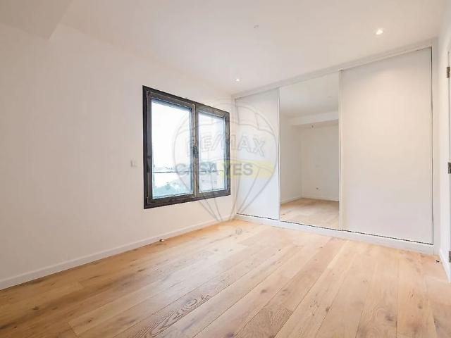 Apartment T3 in Leiria, Pousos, Barreira e Cortes, Leiria