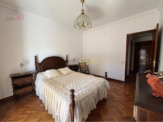 Apartment T3 in Lumiar, Lisboa