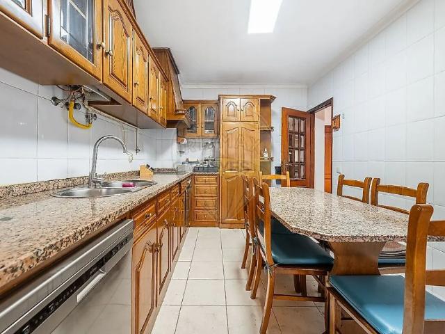 Apartment T3 in Moreira de Cónegos, Guimarães