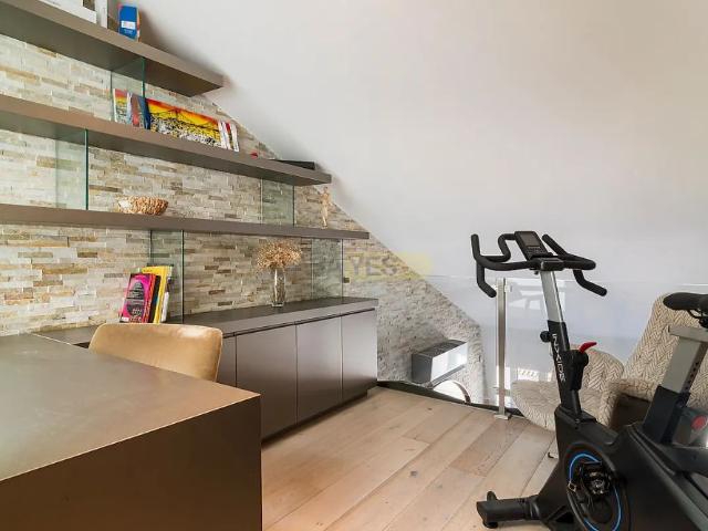 Apartment T3 in Misericórdia, Lisboa