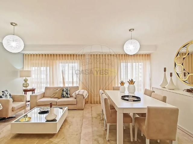 Apartment T3 in São Domingos de Benfica, Lisboa
