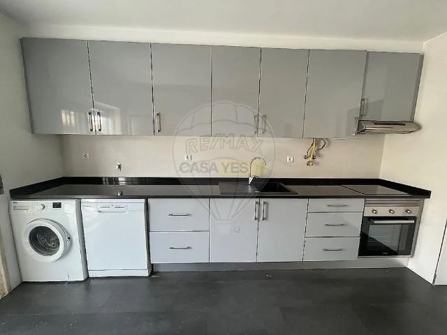 Apartment T3 in São Domingos de Rana, Cascais