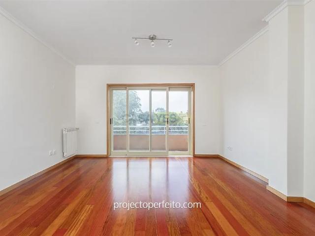 Apartment T3 in São Felix da Marinha, Vila Nova de Gaia